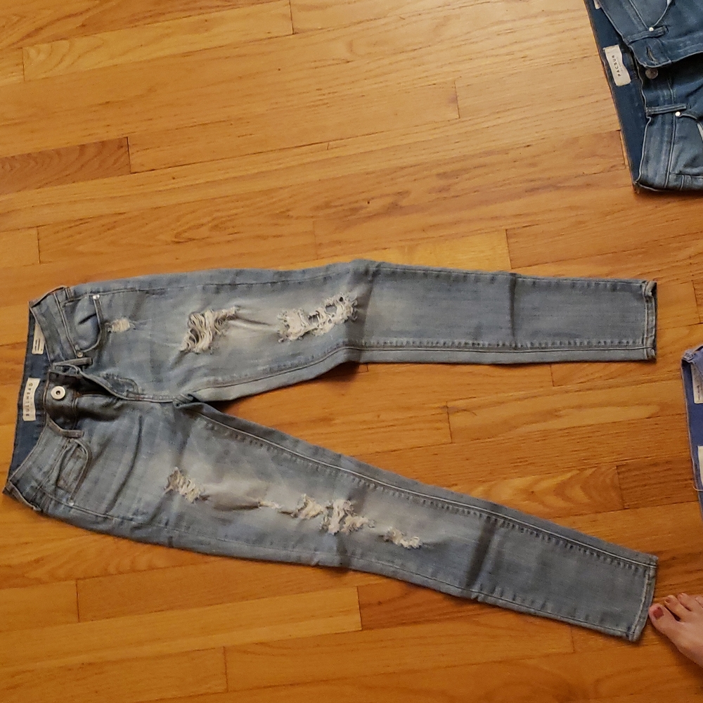 jeans